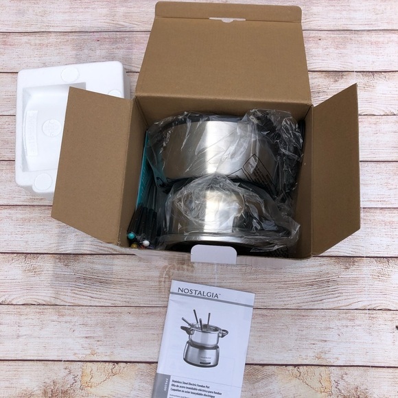 Nostalgia Electrics 8-pc. Fondue Set - Picture 6 of 7